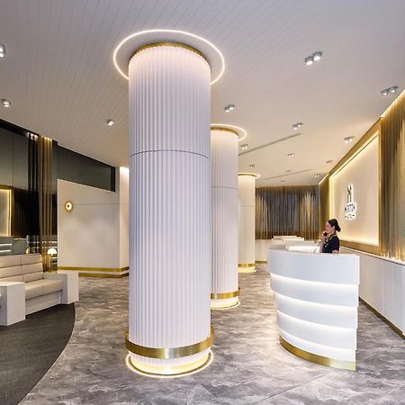 Meriton Suites Bondi Junction Sydney Bagian luar foto